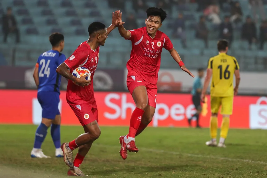 Phản ứng của CĐV Đông Nam Á khi CLB Công an Hà Nội bị xử thua 0-3